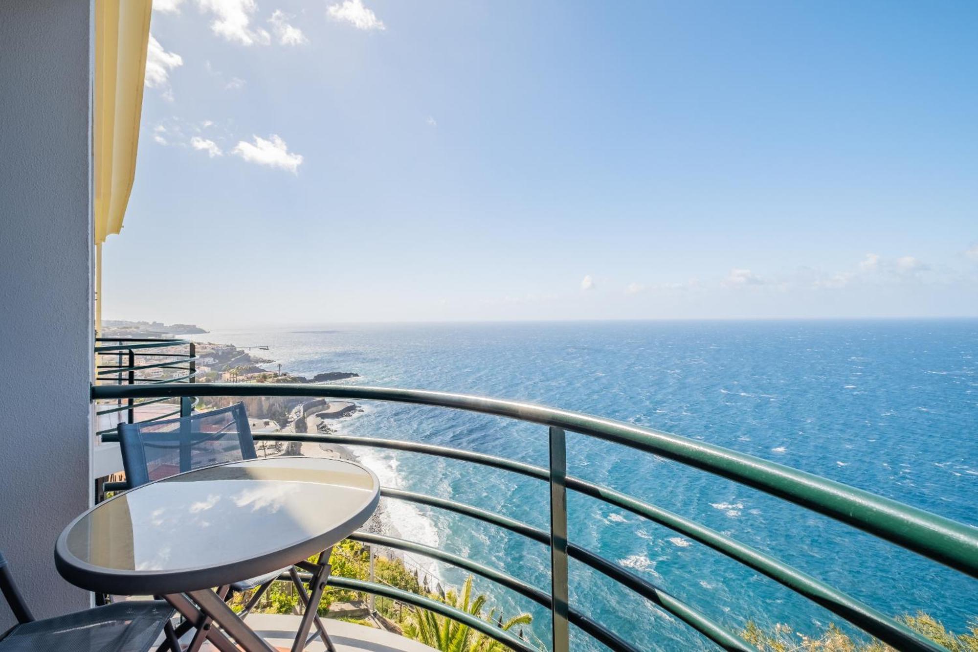 Апартаменты Sea View - By Wehost Камара-де-Лобуш Экстерьер фото